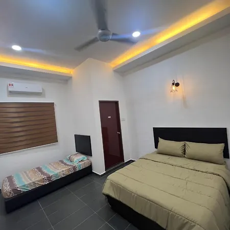 Homestay Teratak Azizah Rahman Melaka Exterior photo